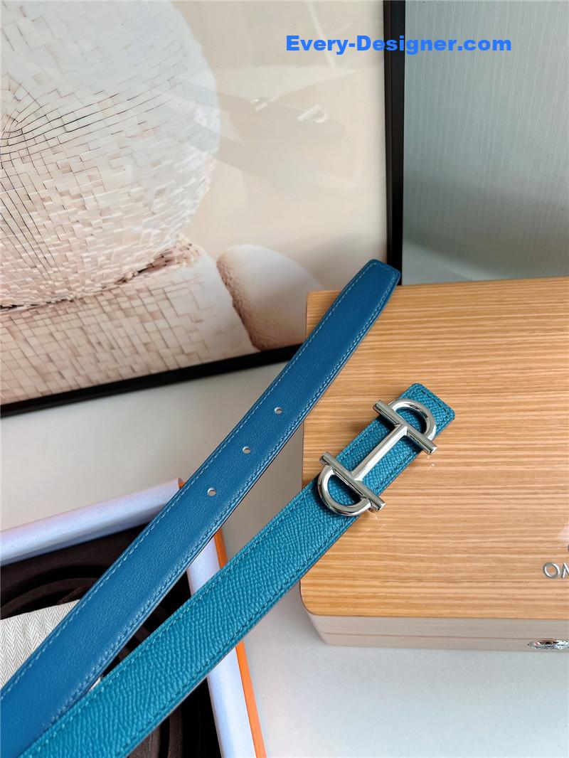 H**me5 mini belt with metal buckle