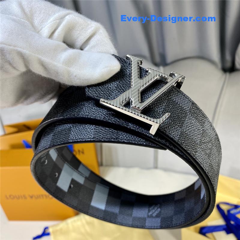 l0vis Vvtt0n lv reversible belt