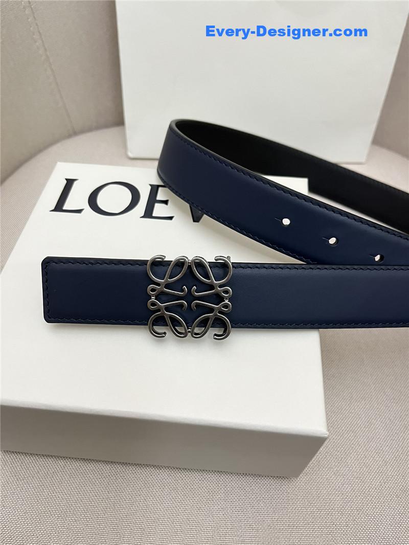 L0ew* simple and versatile belt