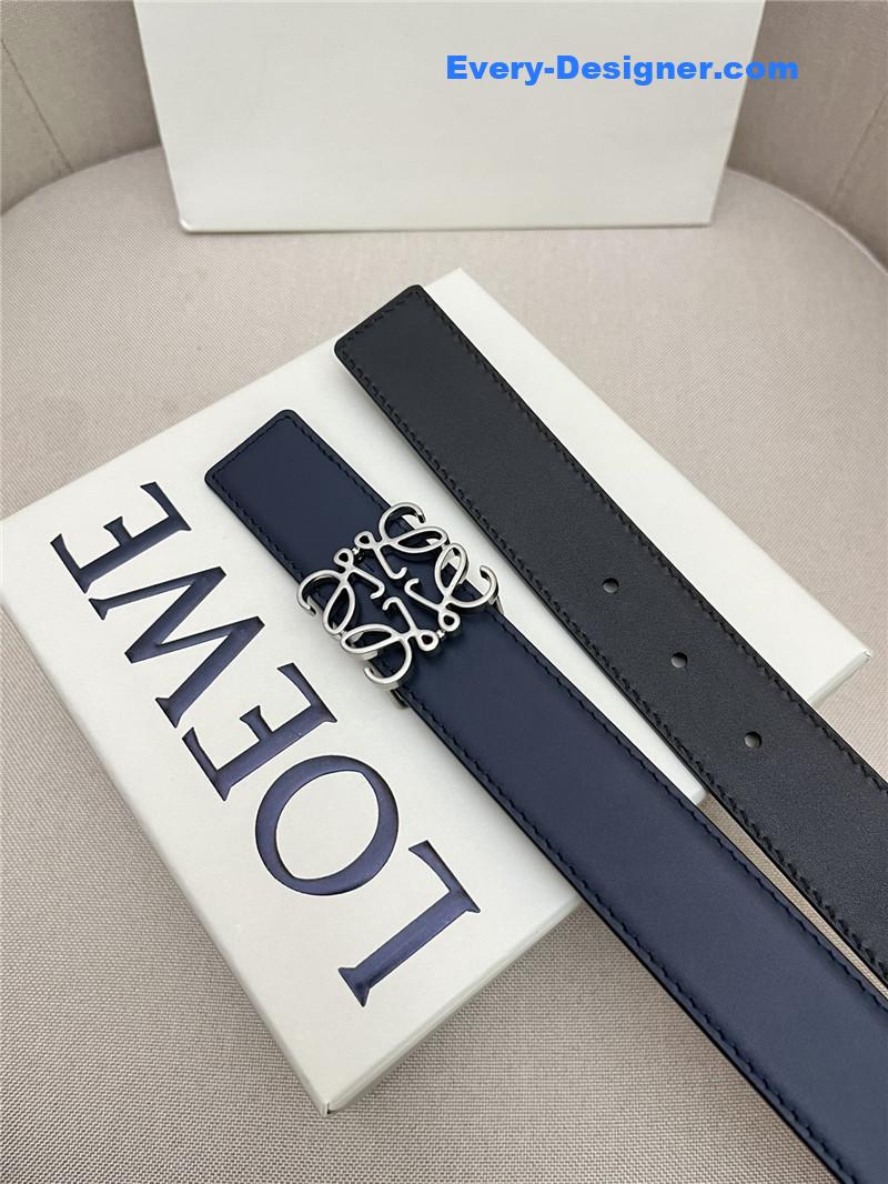 L0ew* simple and versatile belt