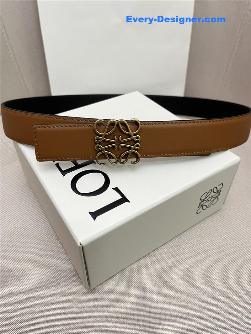 L0ew* simple and versatile belt