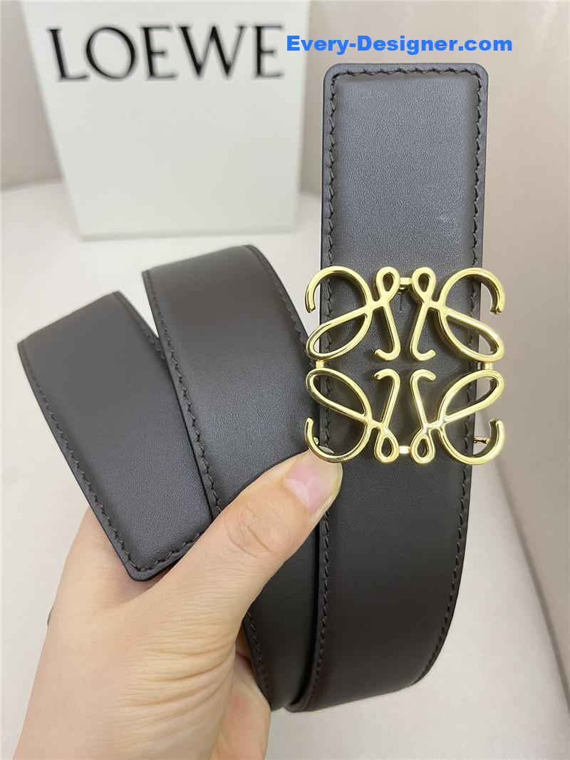 L0ew* simple and versatile belt