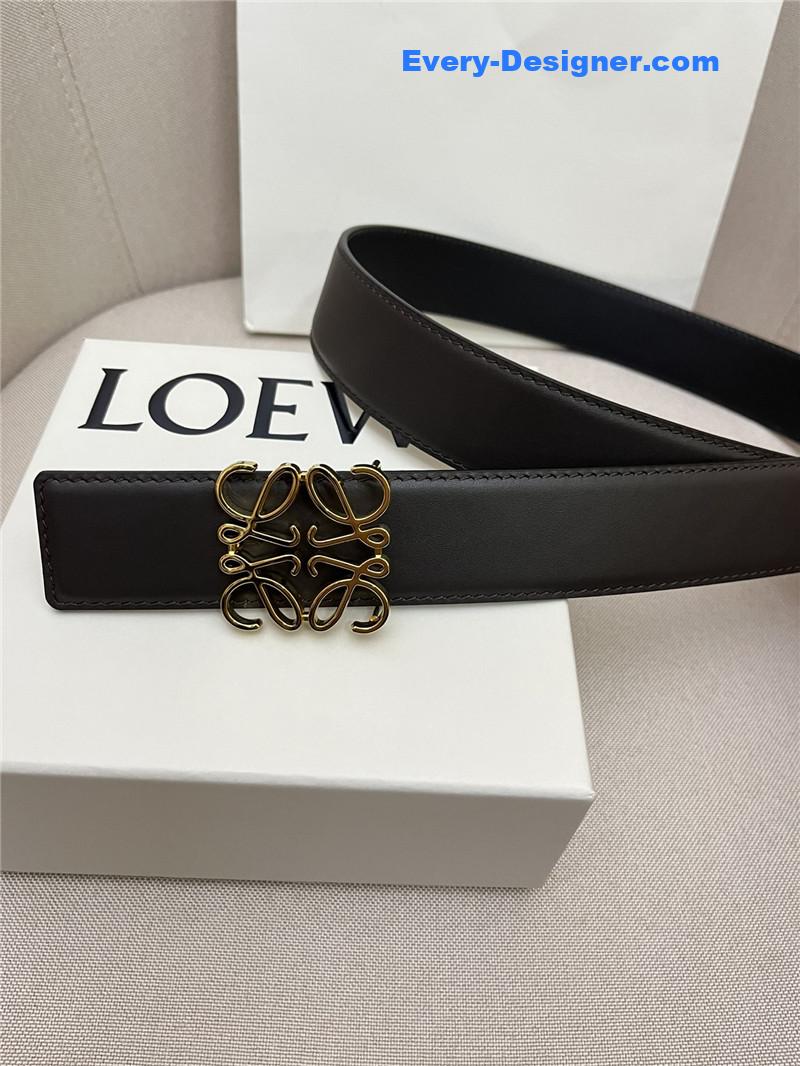L0ew* simple and versatile belt