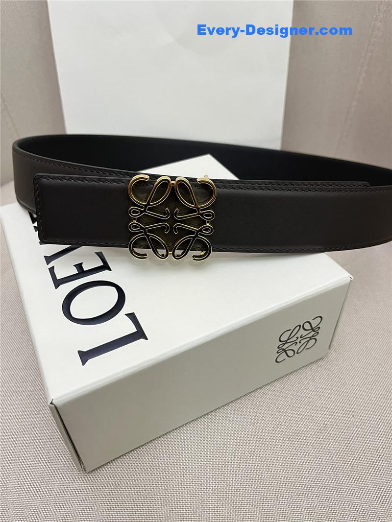 L0ew* simple and versatile belt