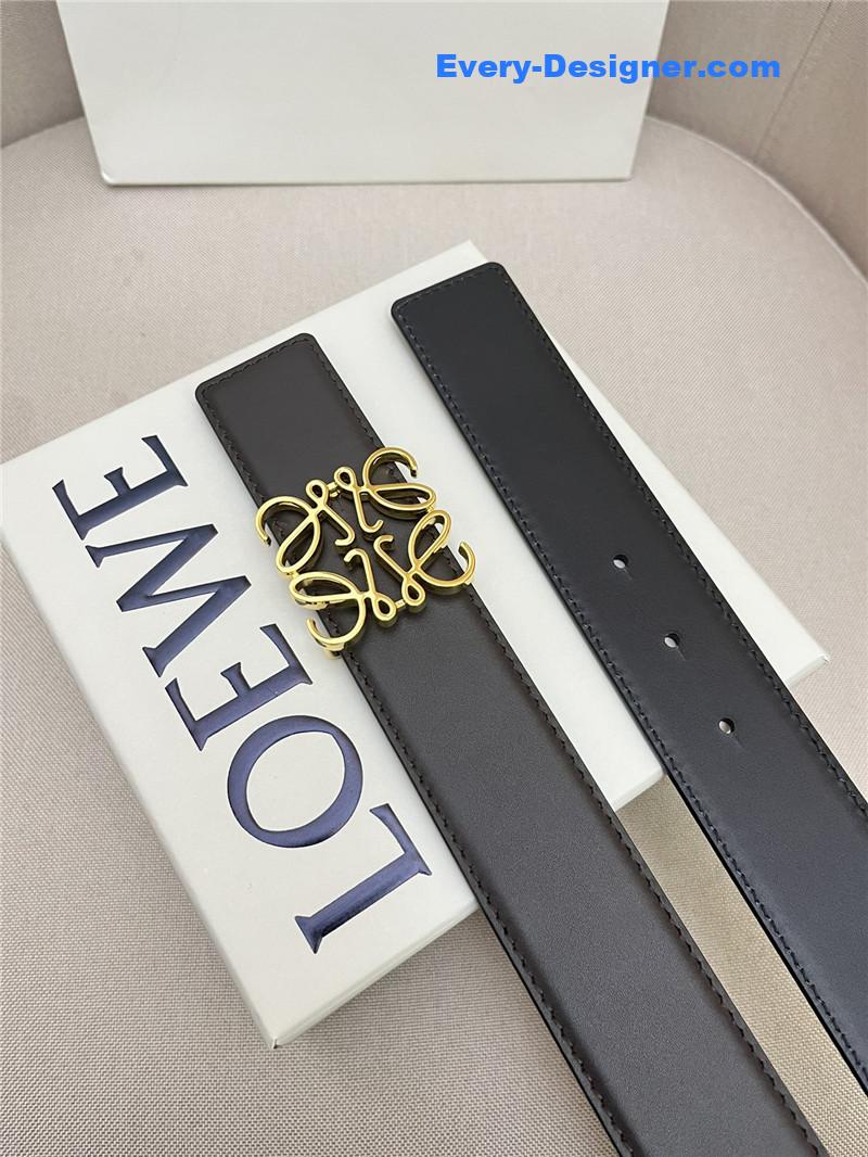 L0ew* simple and versatile belt