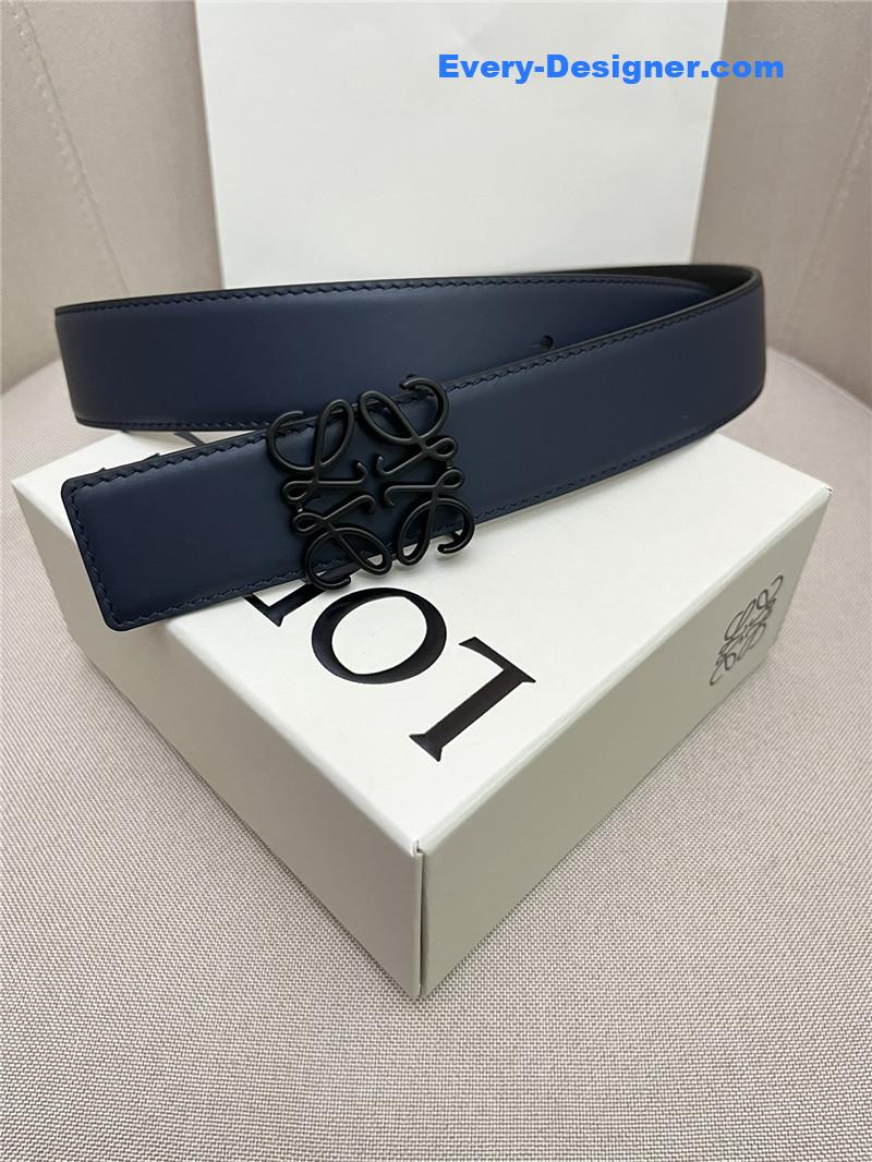 L0ew* simple and versatile belt