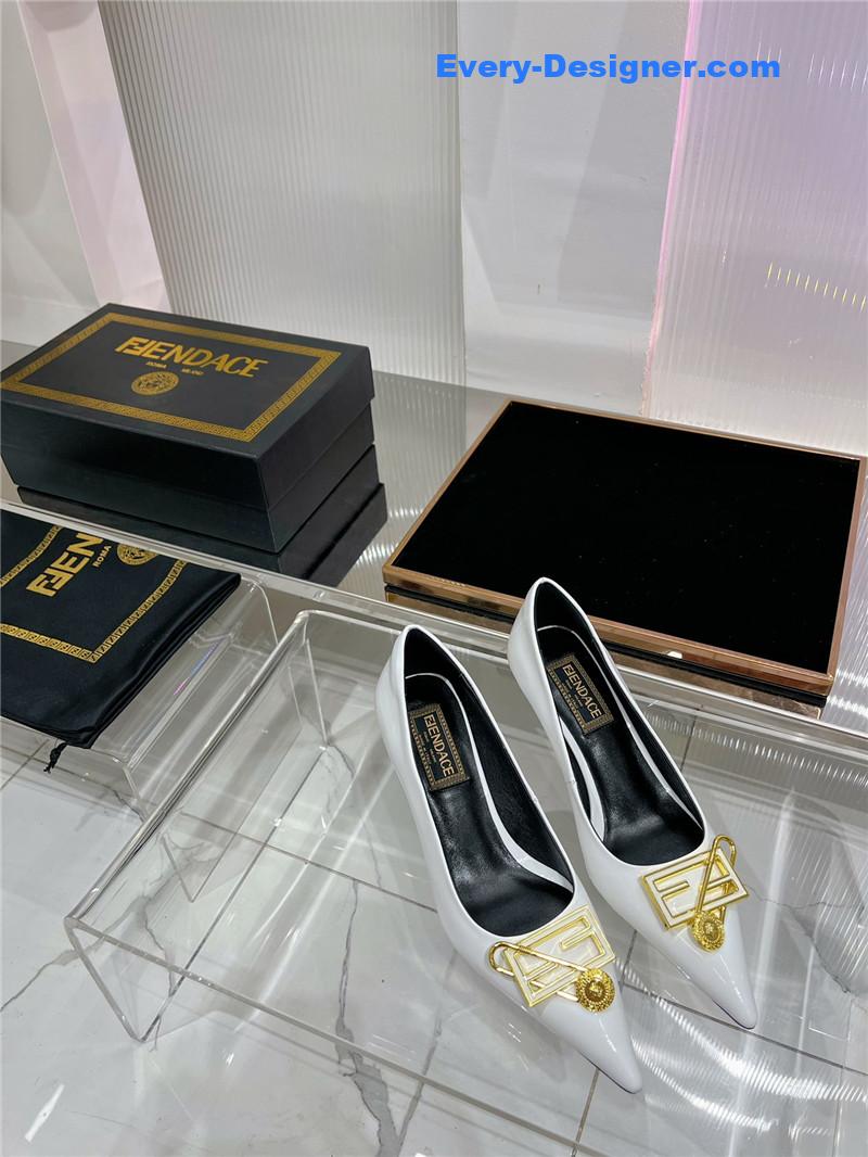 Versace simple temperament high heels