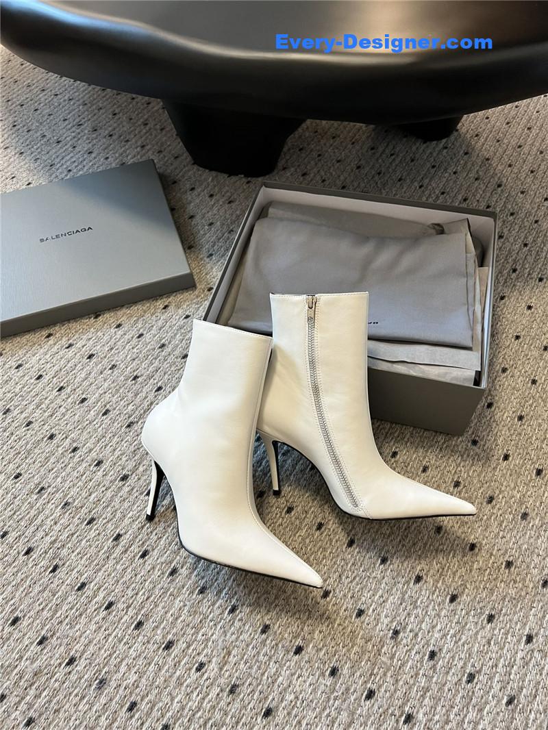 Ba1en*iaga pointed toe zip boots