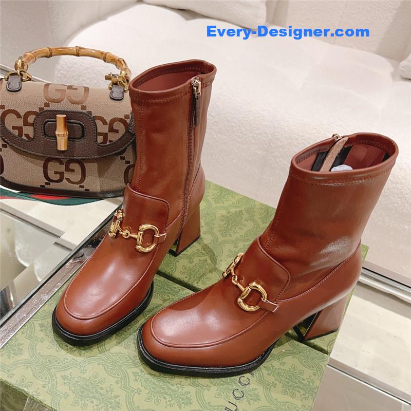 Gvc*1 pull buckle ankle boots