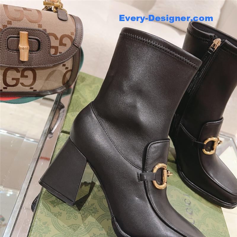 Gvc*1 pull buckle ankle boots