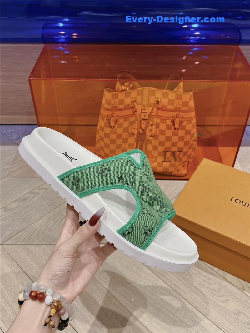 l0vis Vvtt0n lv summer all-match beach slippers