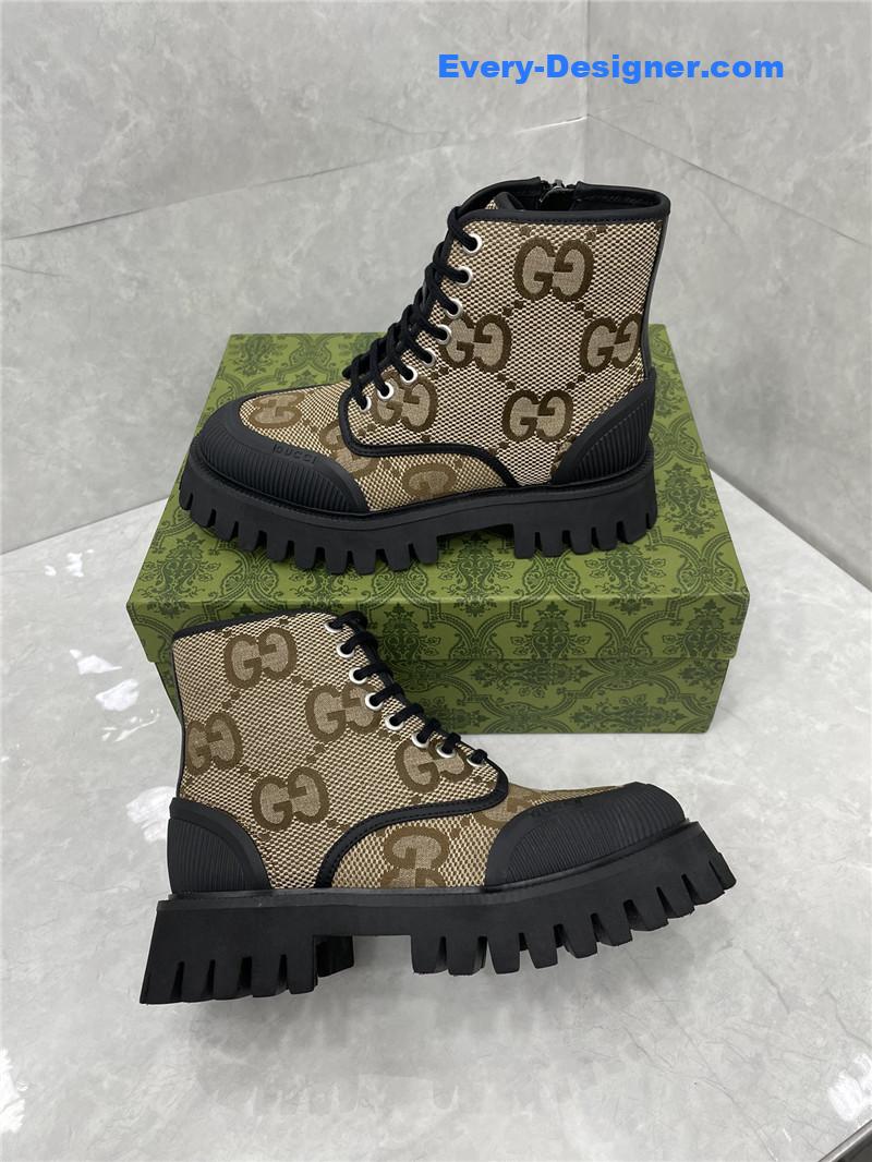 Gvc*1 side zipper martin boots