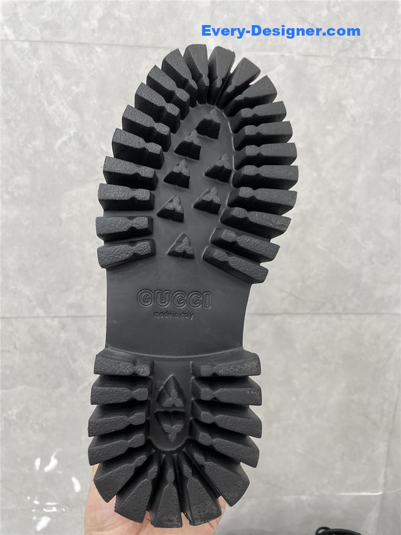 Gvc*1 side zipper martin boots