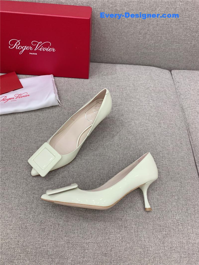 Roger vivier new leather buckle cat heel shoes