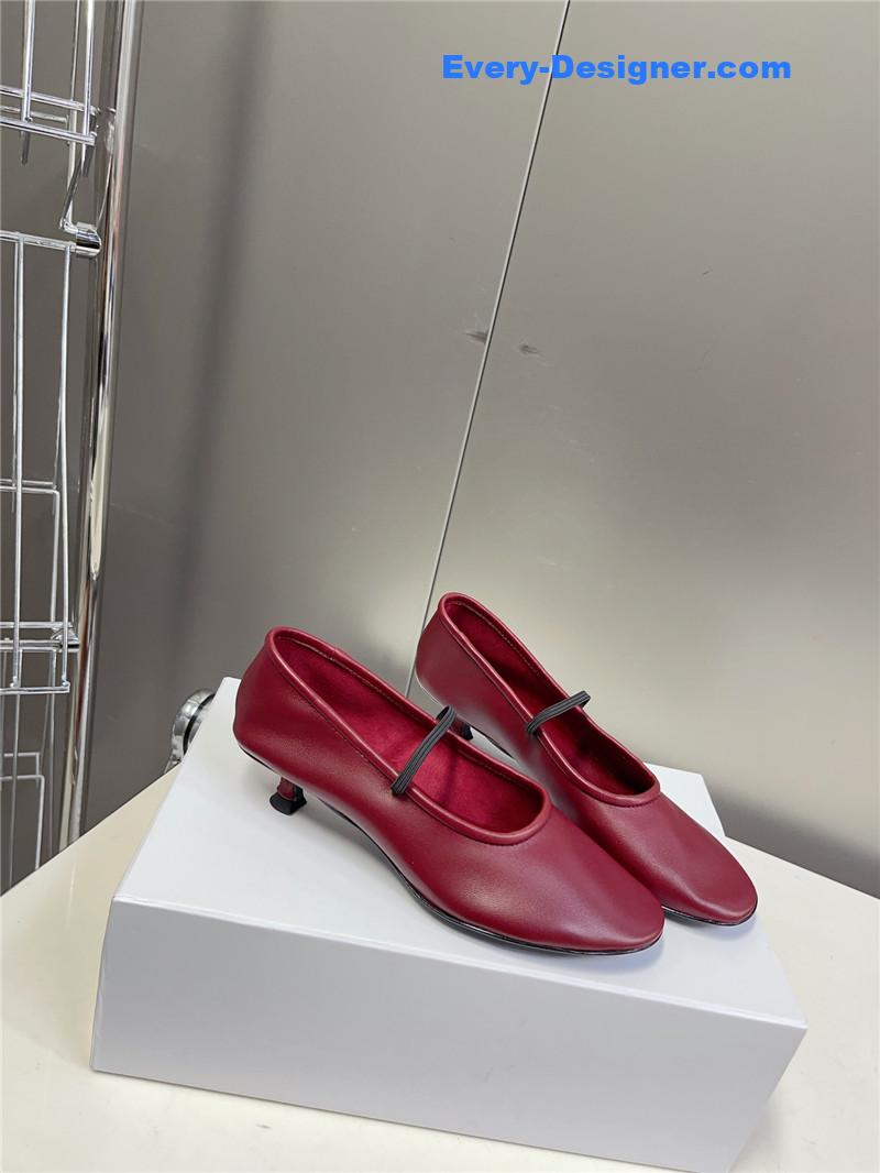 The R0w ballet flats