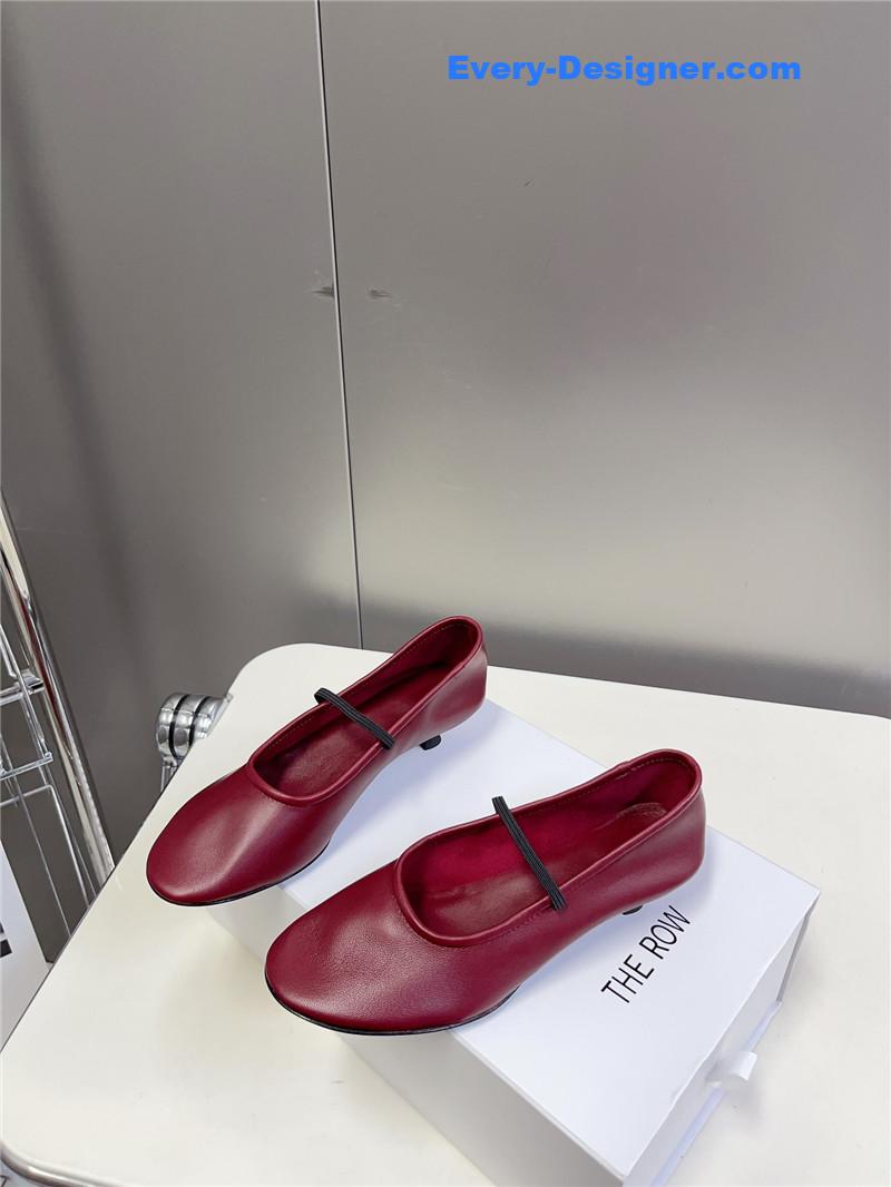 The R0w ballet flats