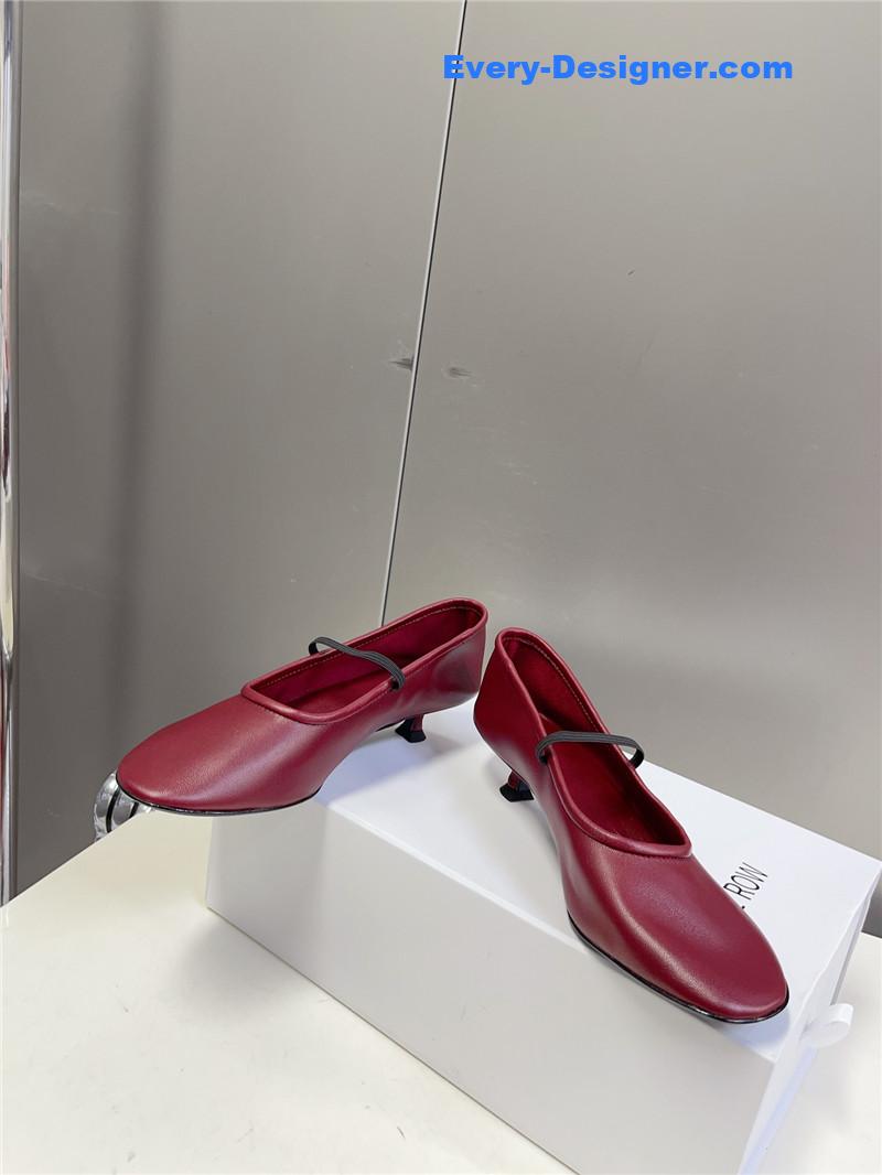 The R0w ballet flats