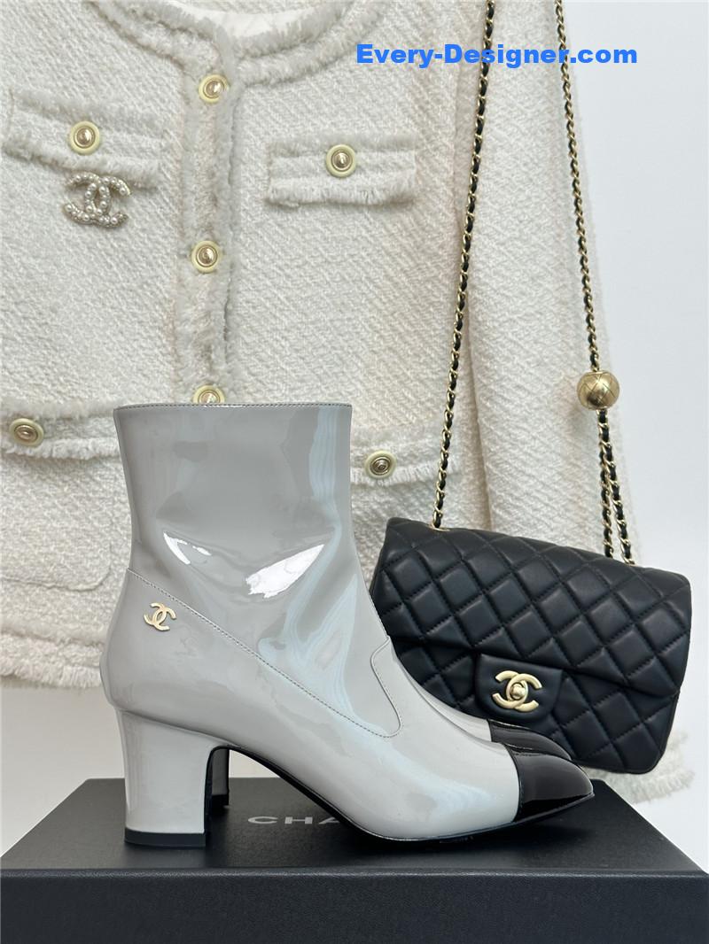 CC double C pointed chunky heel ankle boots