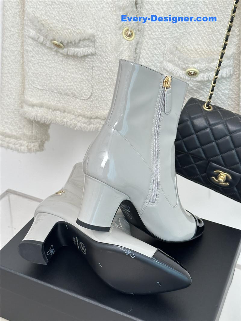 CC double C pointed chunky heel ankle boots