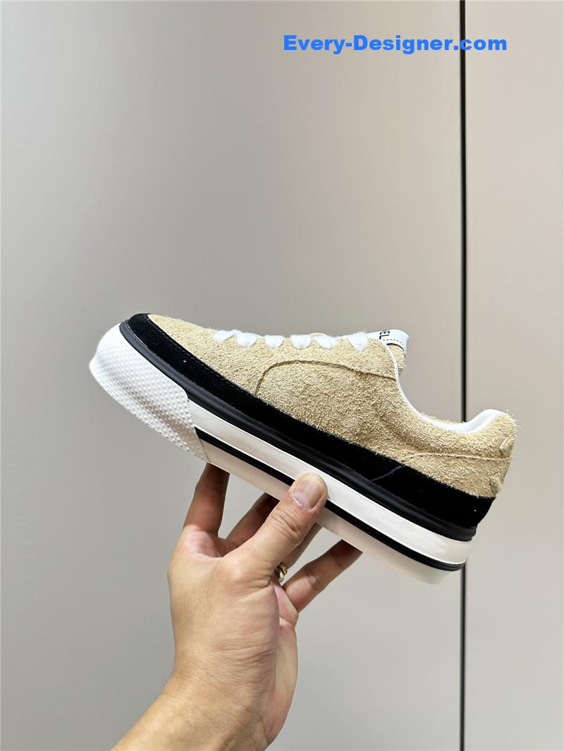 Ch**el classic sneakers