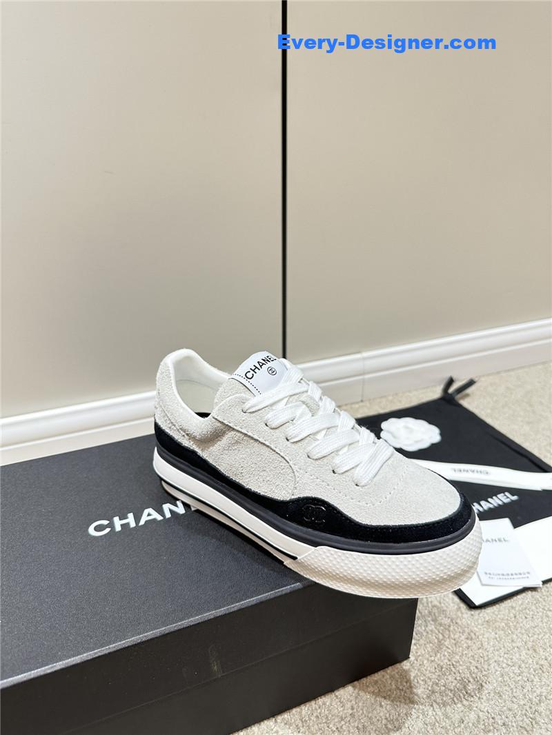 Ch**el classic sneakers