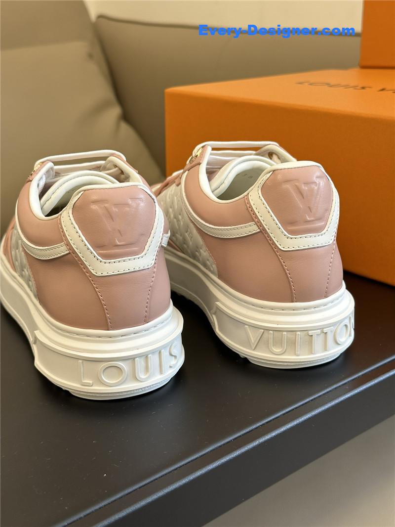 l0vis Vvtt0n lv classic platform sneakers