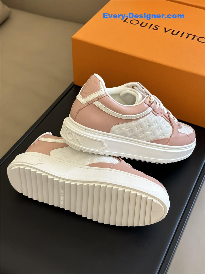 l0vis Vvtt0n lv classic platform sneakers