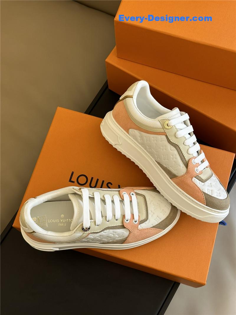 l0vis Vvtt0n lv classic platform sneakers