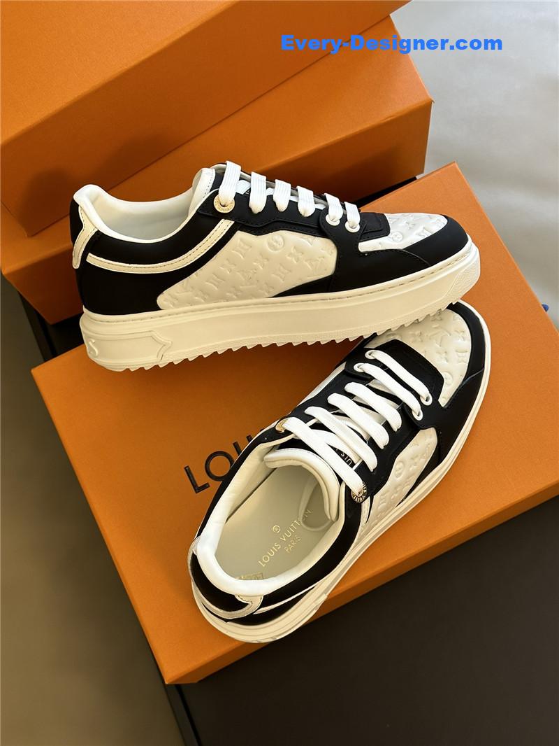 l0vis Vvtt0n lv classic platform sneakers