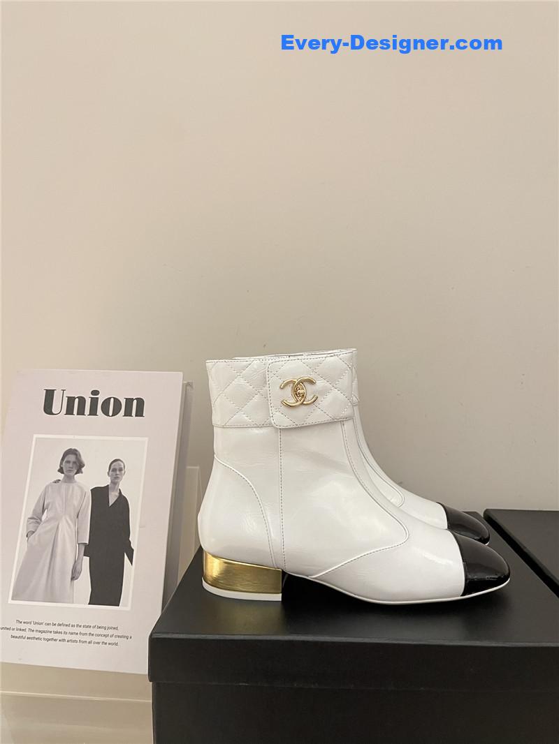 CC new round toe flat ankle boots