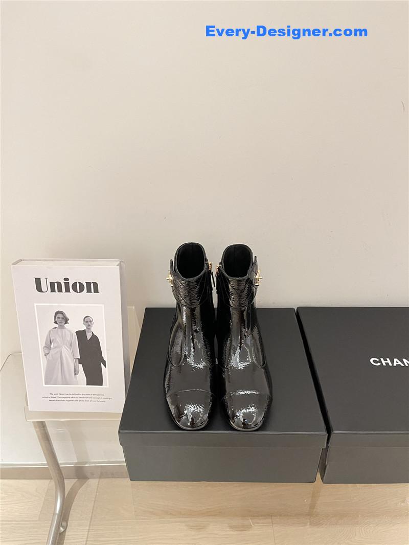 CC new round toe flat ankle boots