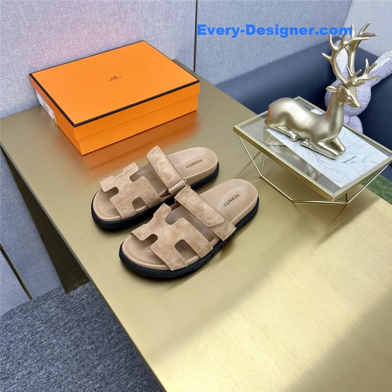 H**me5 beige chypre sandals