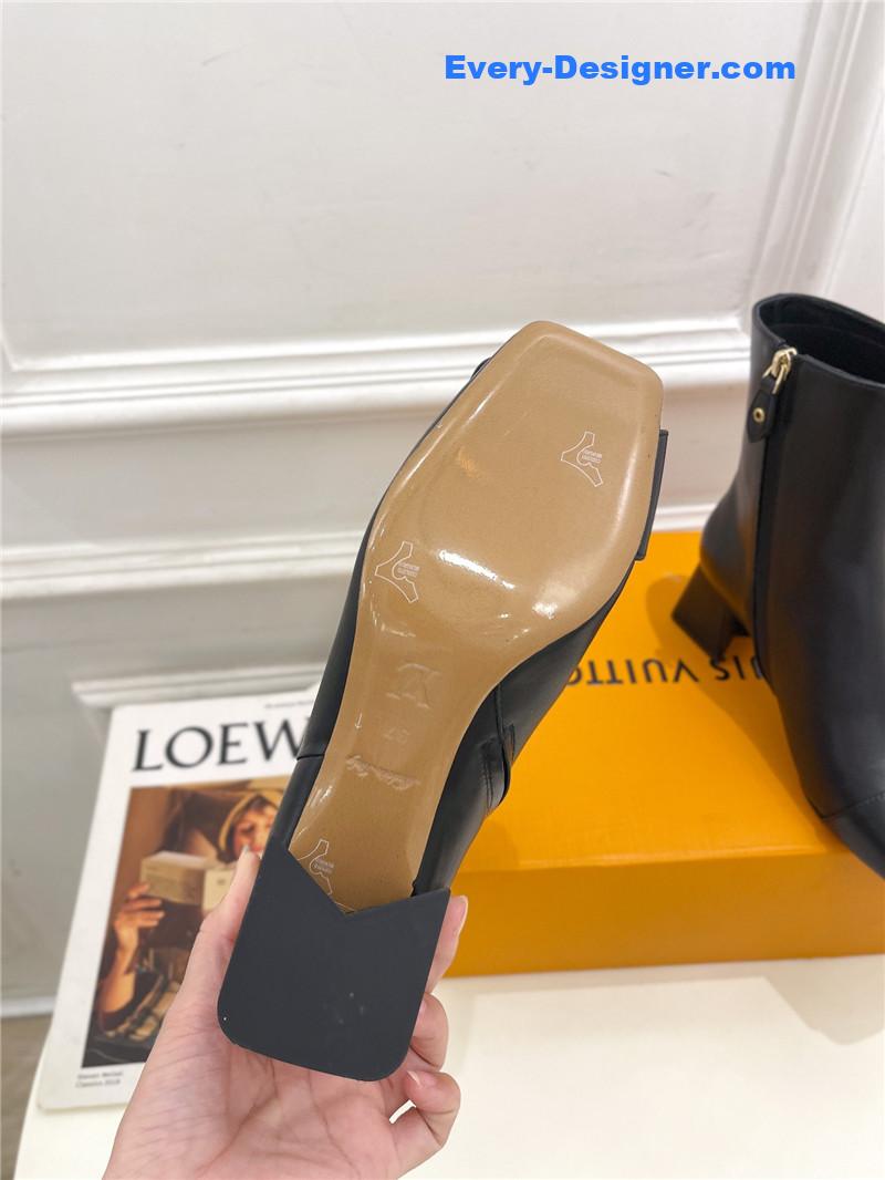 l0vis Vvtt0n lv new v-shaped chunky heel ankle boots