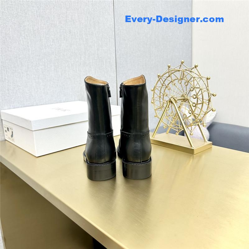 D10r vintage british style martin boots