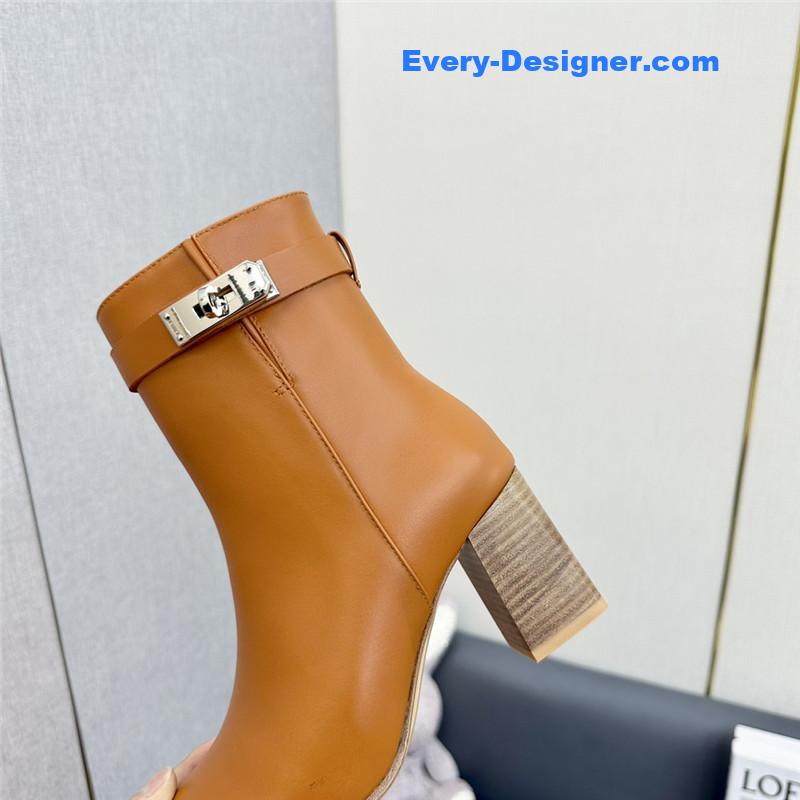 H**me5 classic boots