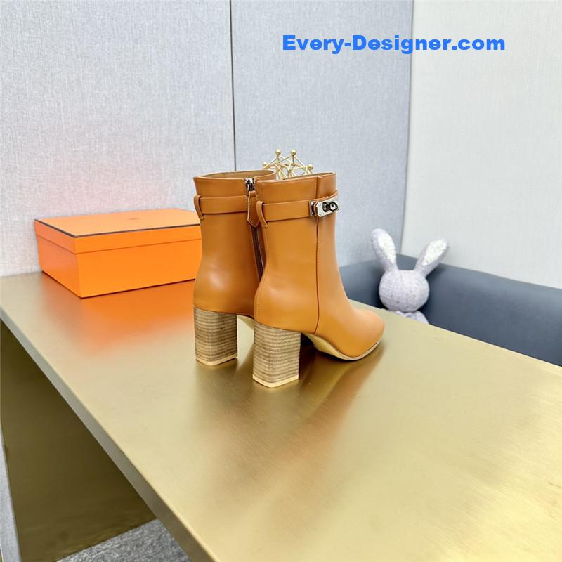 H**me5 classic boots