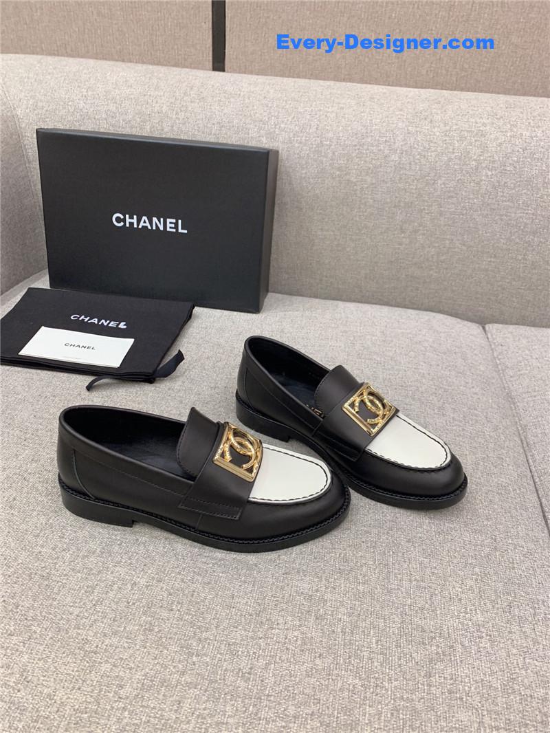 CC new double C buckle decorative loafers