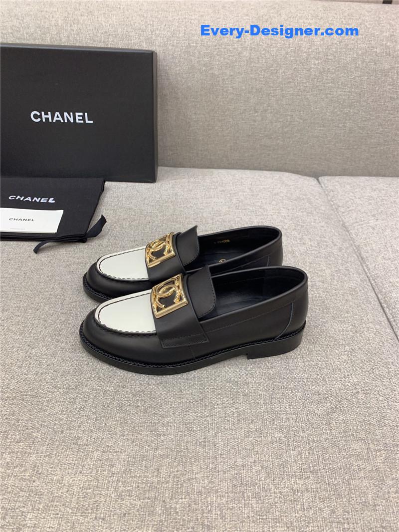 CC new double C buckle decorative loafers