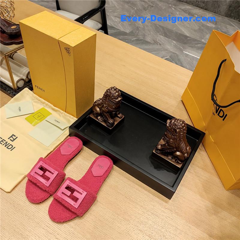 F**di lamb wool series slippers