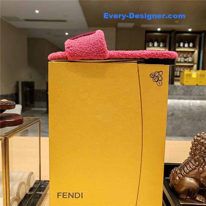 F**di lamb wool series slippers