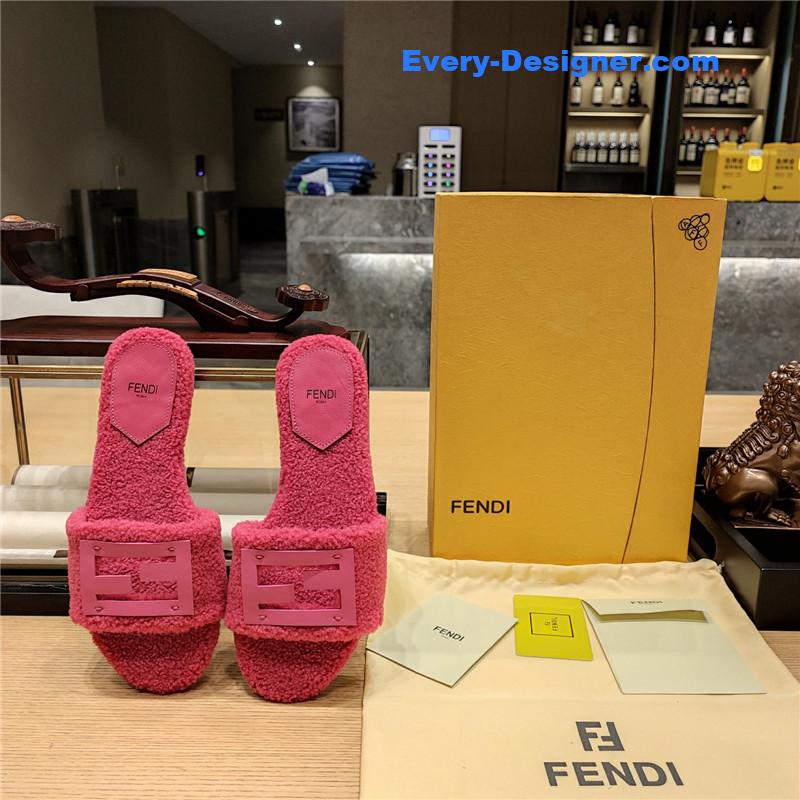 F**di lamb wool series slippers