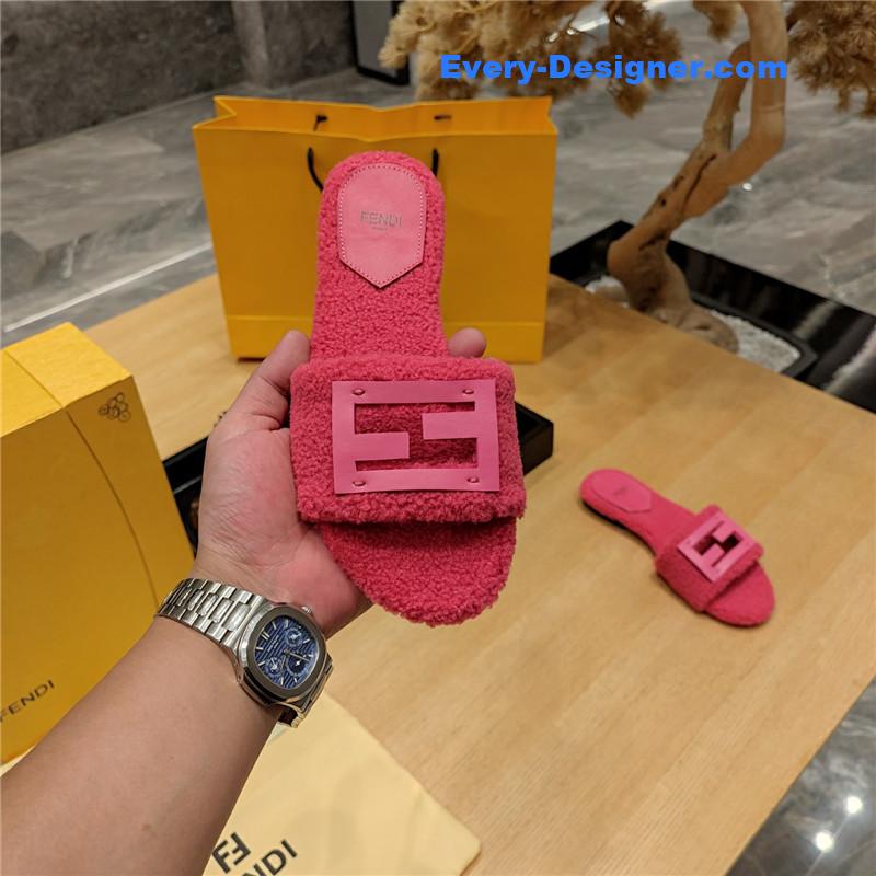 F**di lamb wool series slippers