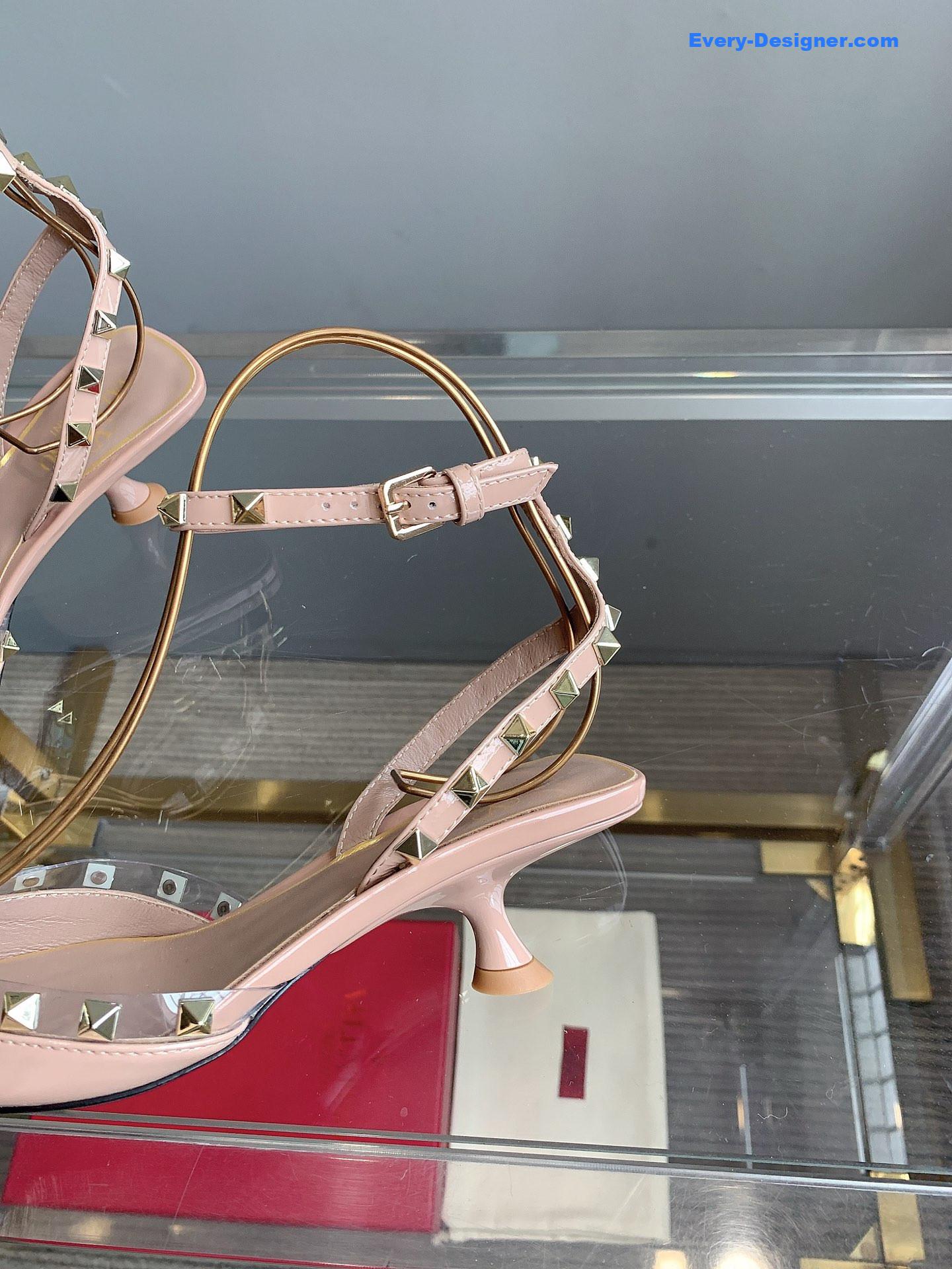 Va1e*ntin0 new rivet kitten heel sandals