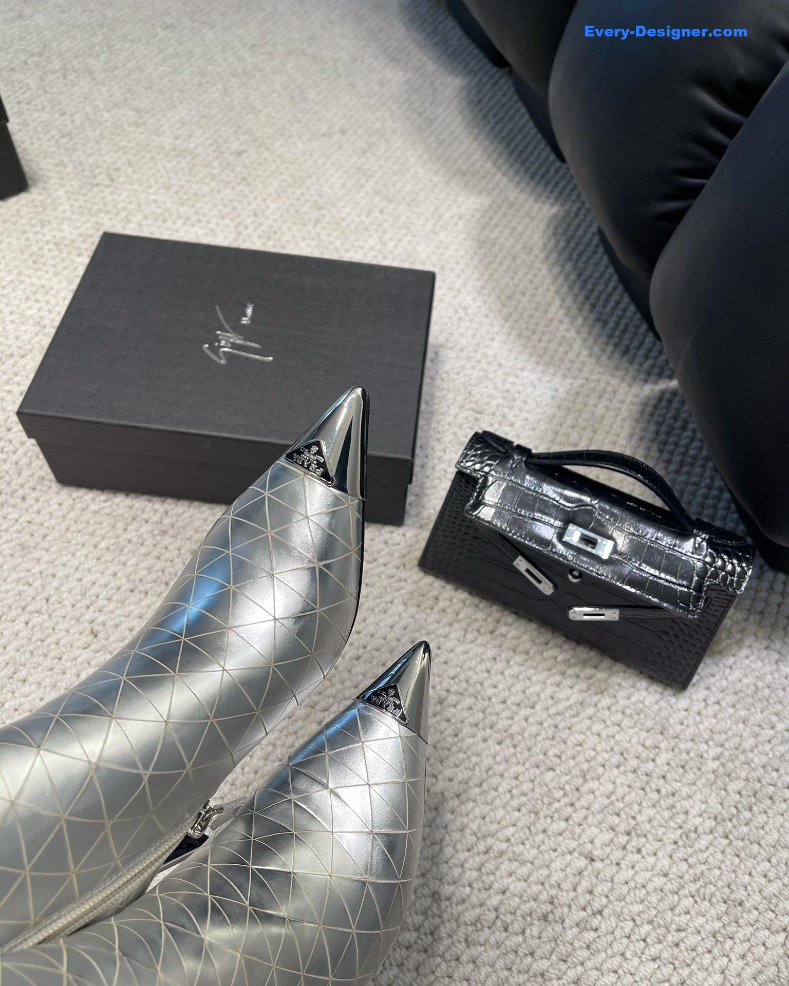 Pra*a autumn winter iron toe triangle logo ankle boots