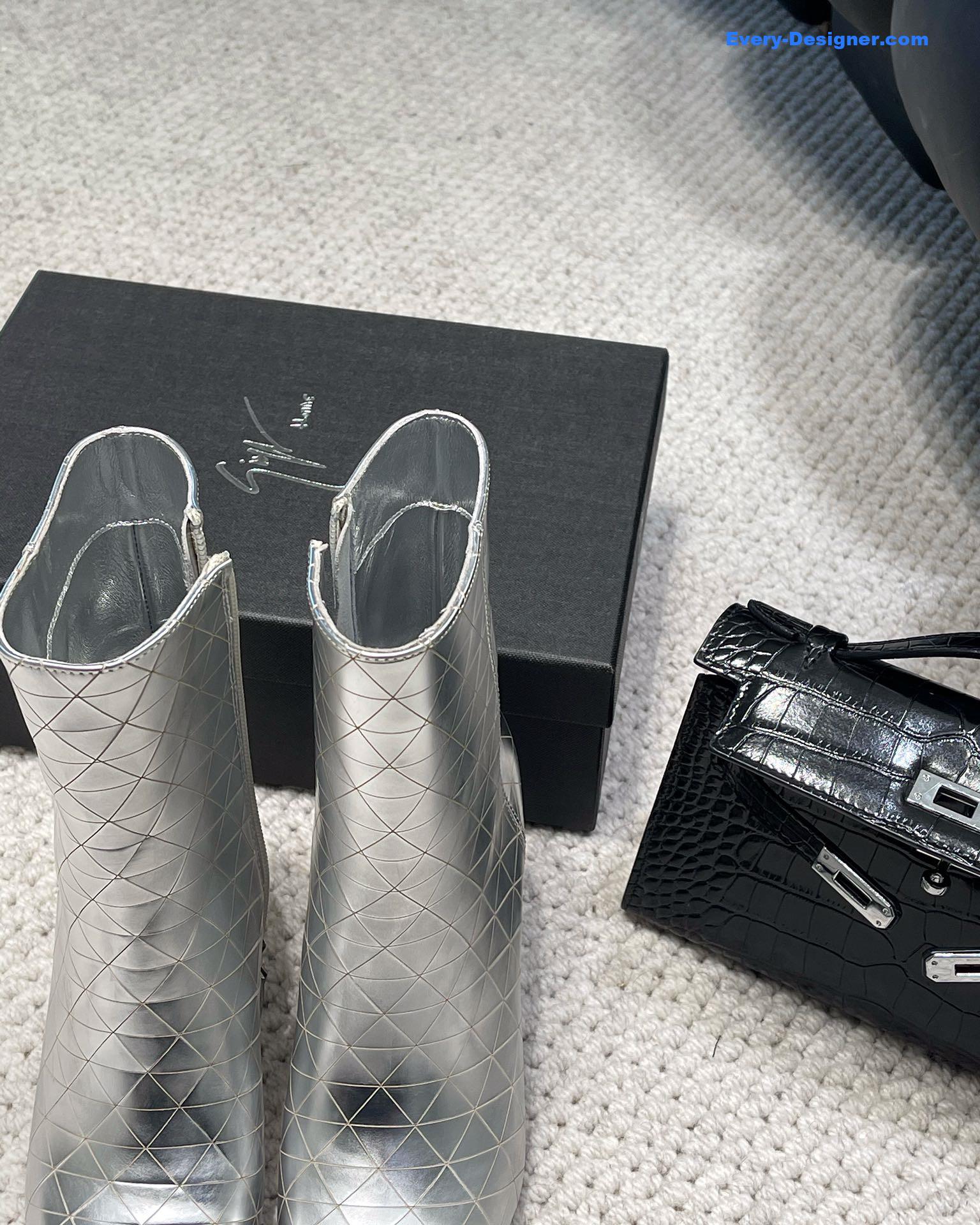 Pra*a autumn winter iron toe triangle logo ankle boots