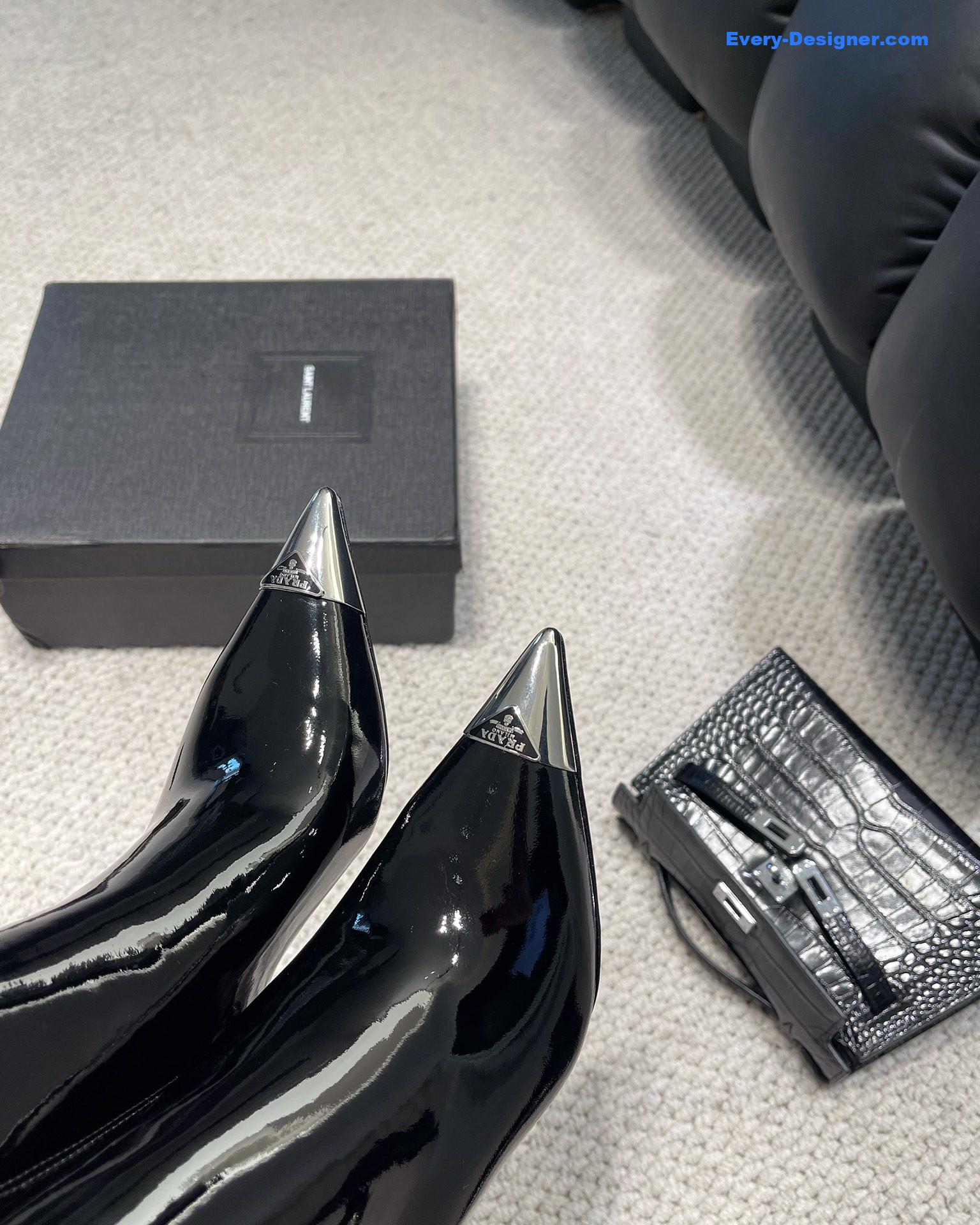 Pra*a autumn winter iron toe triangle logo ankle boots