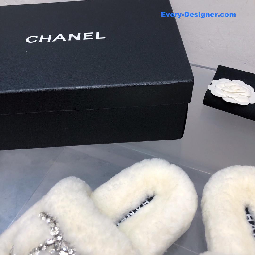 CC rhinestone hair drag