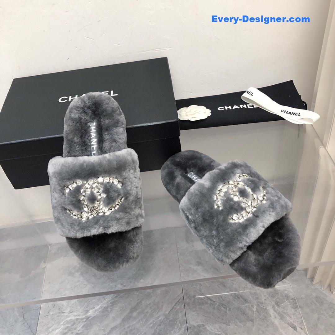 CC rhinestone hair drag