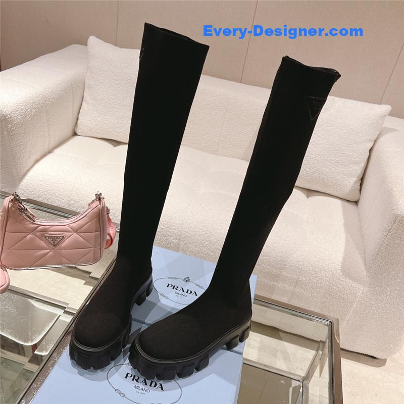 Pra*a new stretch boots