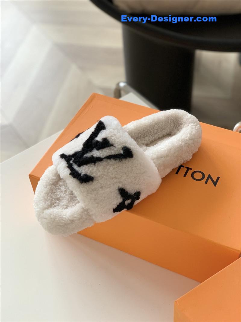 l0vis Vvtt0n lv new sheepskin wool slippers